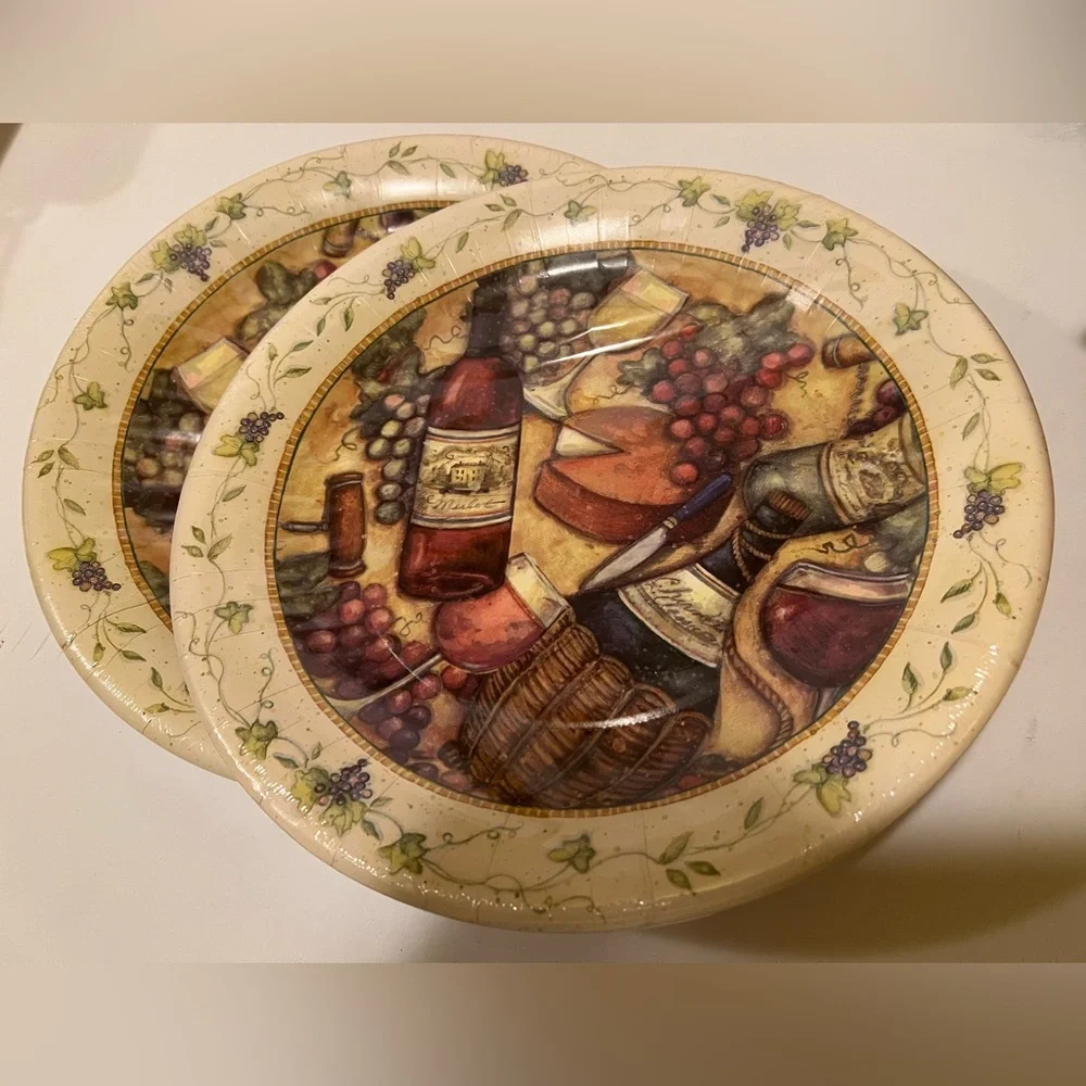 NWT LOT OF 2 C.R. GIBSON OLGA’S VINEYARD PAPER PLATES.